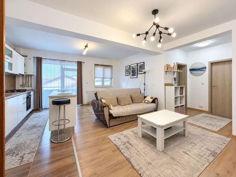 Apartament cu 3 camere semidecomandat, mobilat în Giroc