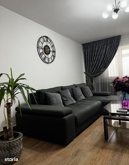 Apartament cu 2 camere decomandat în Exterior Vest