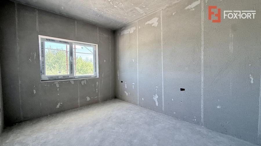 Duplex cu 3 camere cu Teren 334 Mp în Moșnița Nouă