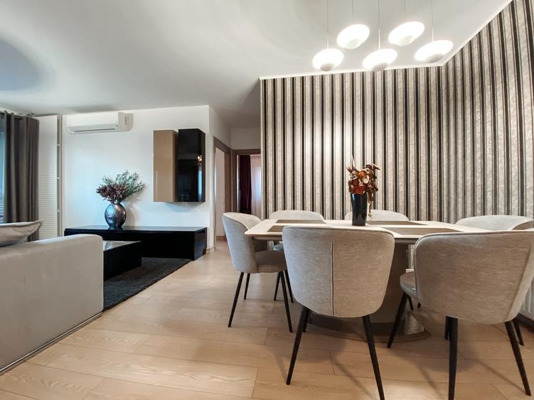 Apartament cu 3 camere decomandat în Cotroceni