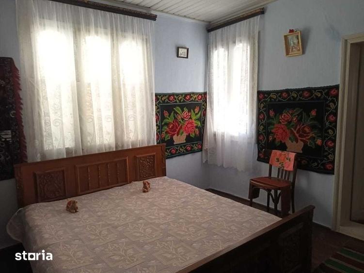 Casă cu 4 camere cu Teren 101 Mp în Ciorăști
