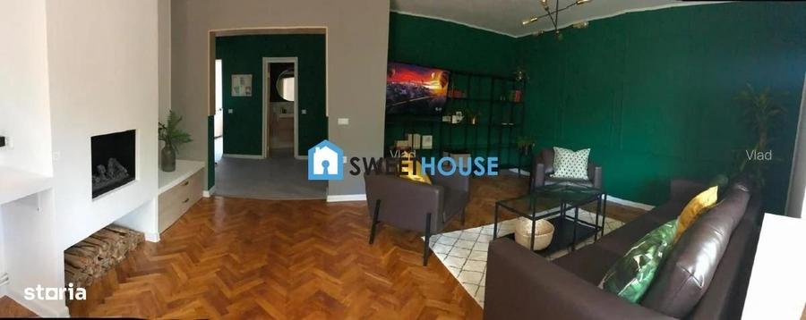 Apartament cu 4 camere decomandat în Centrul Istoric