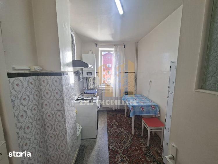 Garsonieră decomandată, mobilată în Cezar Petrescu