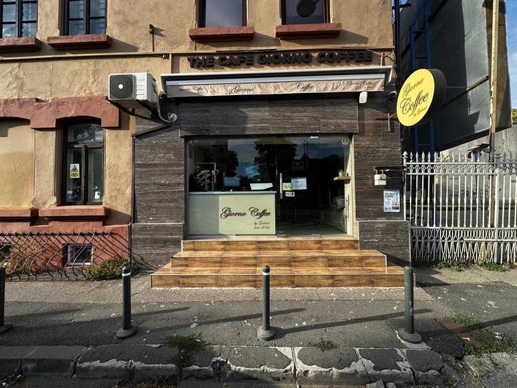 Spațiu comercial, de 22 mp, în Romană