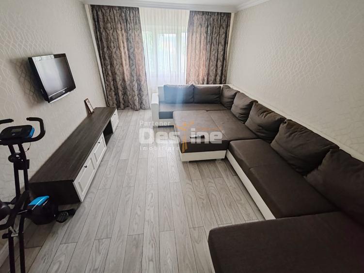 Apartament cu 2 camere decomandat în Gară