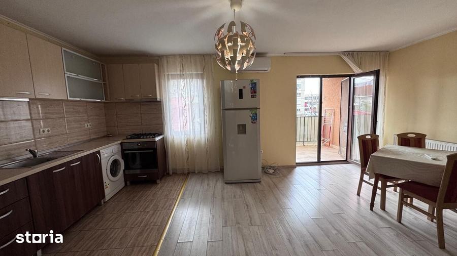 Apartament cu 3 camere în Rogerius
