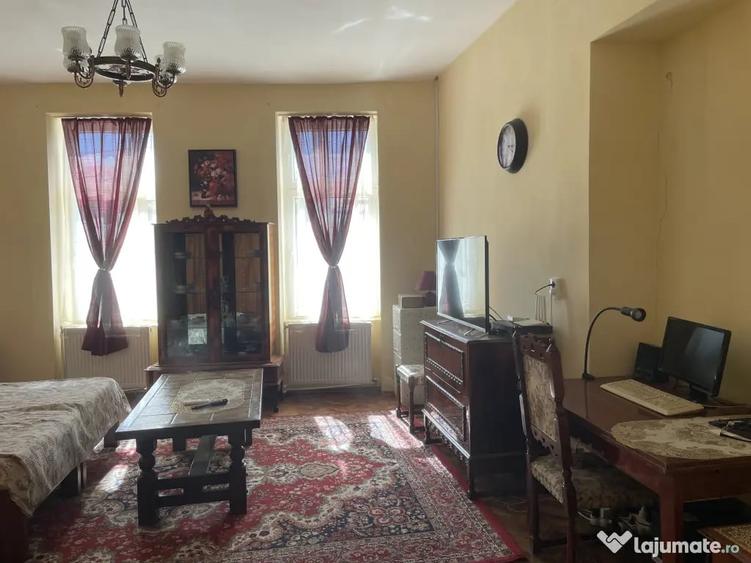 Garsonieră semidecomandată în Central