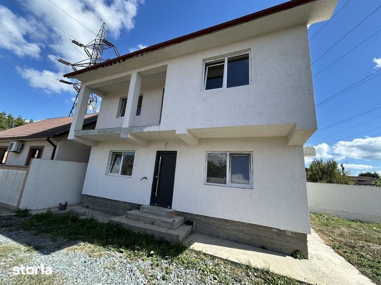 Casă cu 4 camere cu Teren 224 Mp în Sud