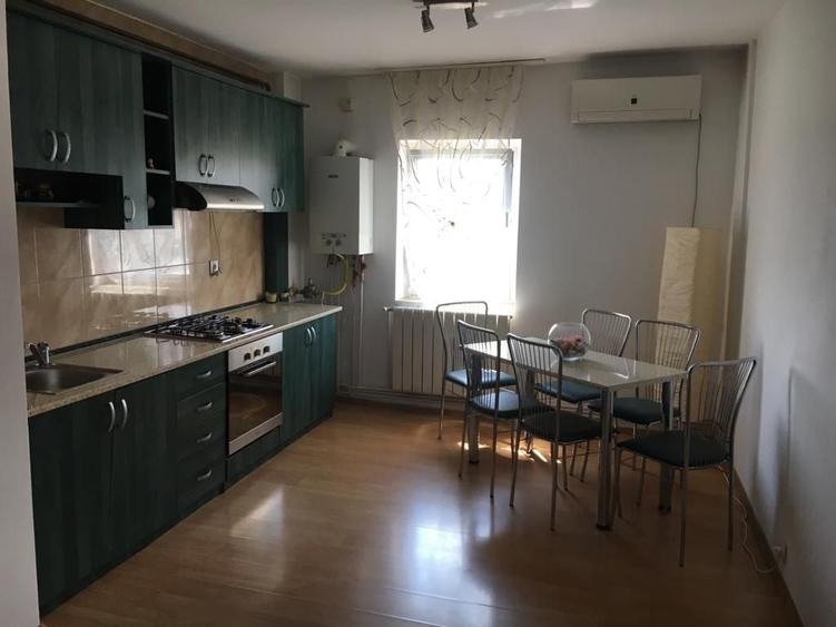 Apartament cu 2 camere decomandat în Ultracentral