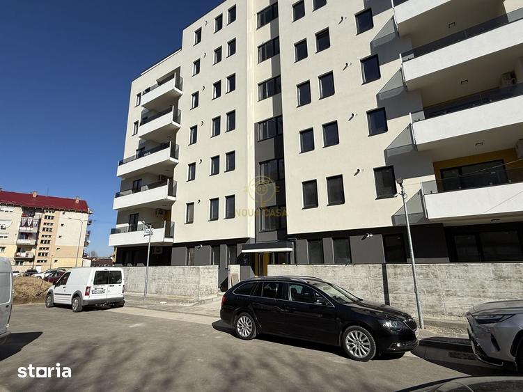 Apartament cu 3 camere decomandat în Carpați 2