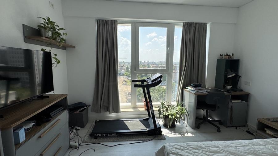 Apartament cu 4 camere semidecomandat, mobilat în Parcul Carol