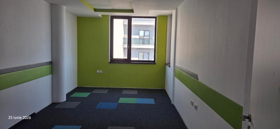 Birou, de 33 mp, în Tomis Nord