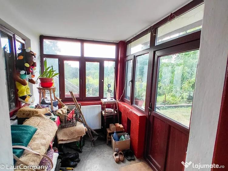 Casă cu 3 camere cu Teren 815 Mp în Vrănești