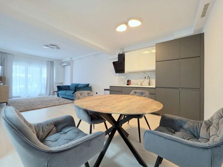 Apartament cu 2 camere semidecomandat în Central