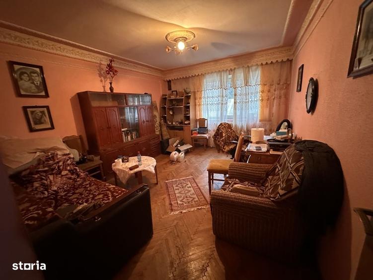 Apartament cu 2 camere decomandat în Ultracentral