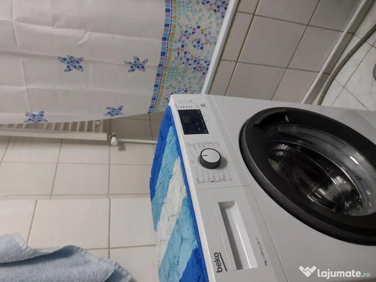 Apartament cu 2 camere decomandat în Podu Roș