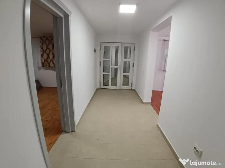 Casa in Mitocul Dragomirnei - 12