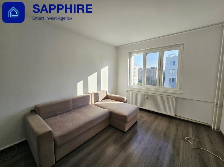 Apartament cu 3 camere decomandat în Sebastian