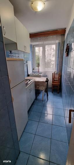Narcisa-str Bucegi etajul 2-liber - 1