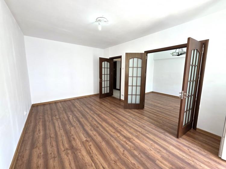 De vanzare 3 camere la Doamna Ghica, bloc reabilitat, decomandat - 4