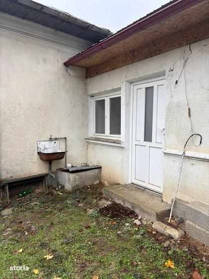Casă cu 3 camere cu Teren 80 Mp în Central