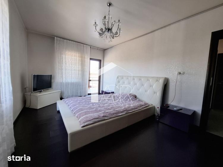 Casă cu 4 camere cu Teren 1000 Mp în Păulești