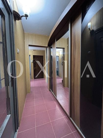 Apartament cu 2 camere semidecomandat, mobilat în Lipovei