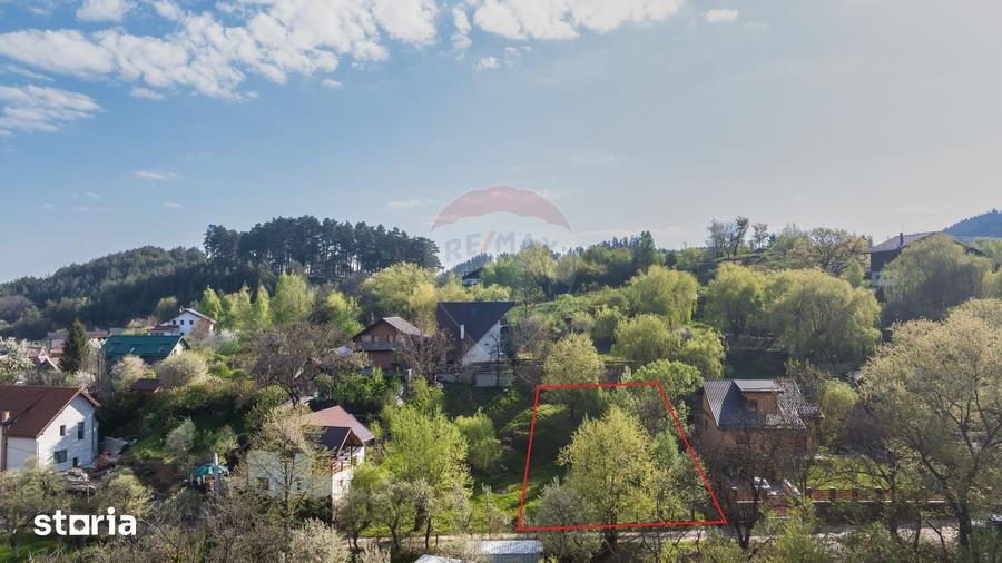 Teren de 561 mp, în Turcheș
