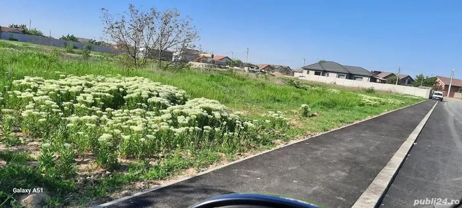 Teren de 3008 mp, în Bariera Vâlcii