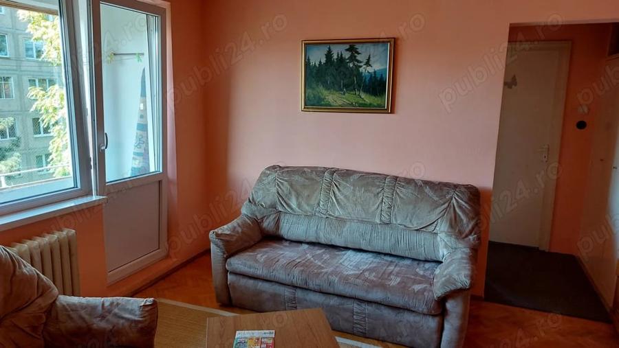 Apartament cu 2 camere semidecomandat în Central