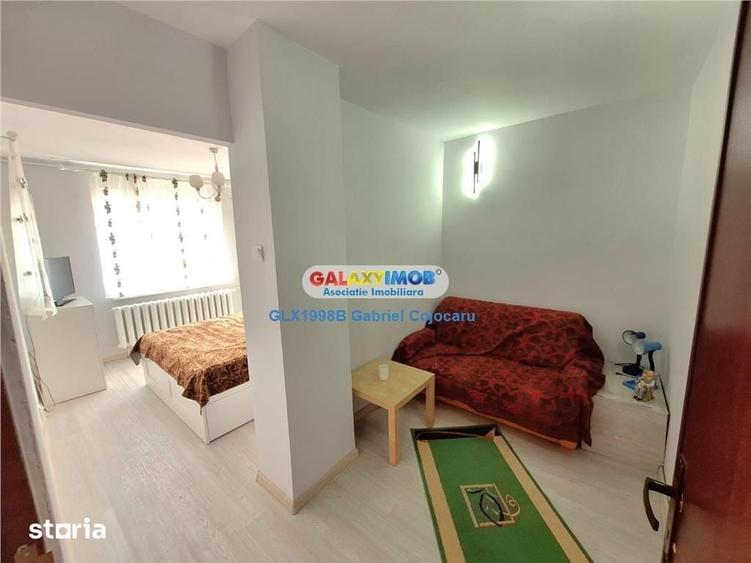 Apartament cu 3 camere semidecomandat, mobilat în Tudor Vladimirescu