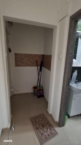 Apartament cu 2 camere în Podu Roș