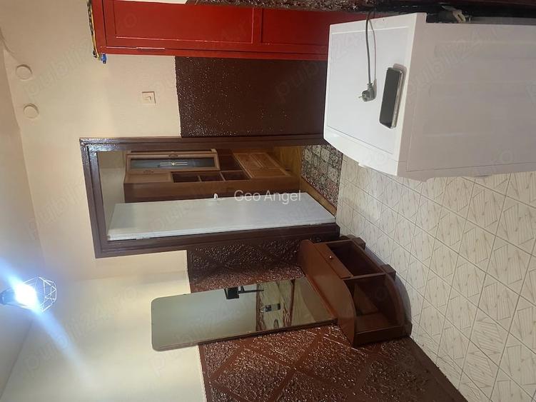 Apartament cu 2 camere semidecomandat în Central
