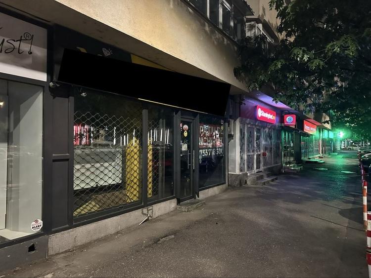 Spațiu comercial, de 60 mp, în Republicii