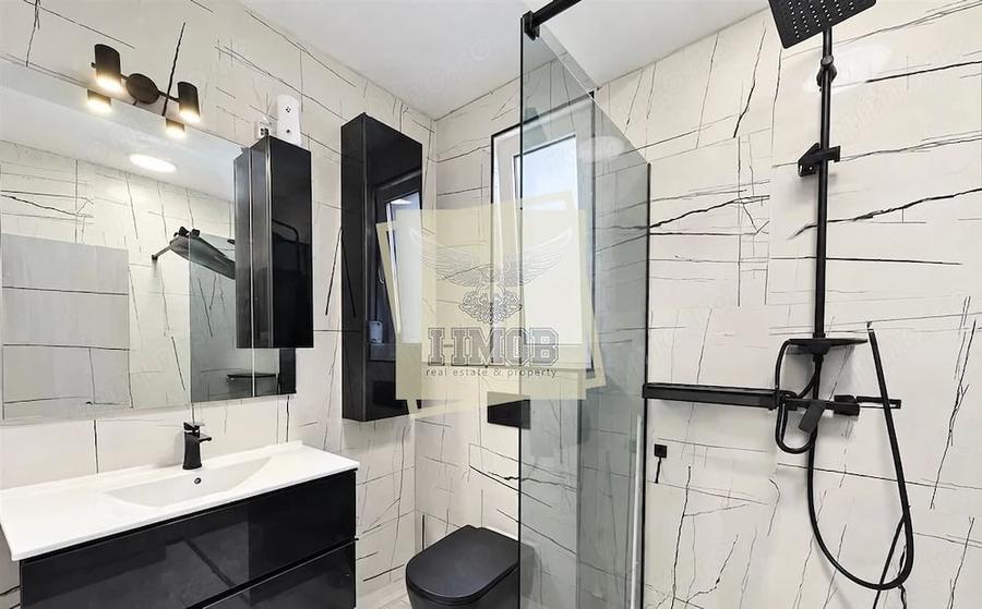 Casă cu 3 camere cu Teren 230 Mp în Central