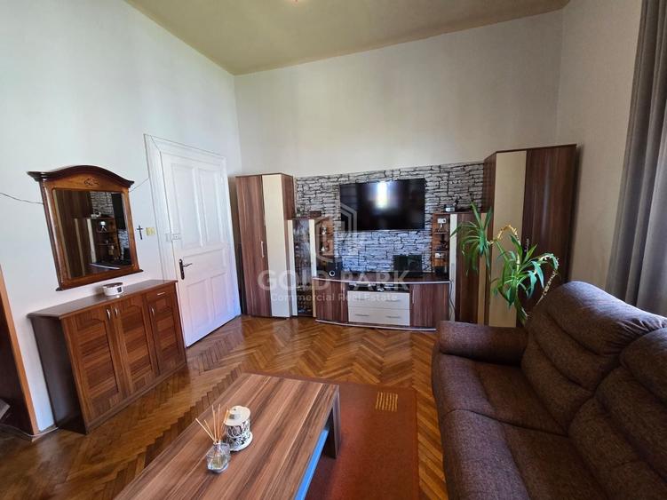 Apartament cu 3 camere decomandat, mobilat în Ultracentral