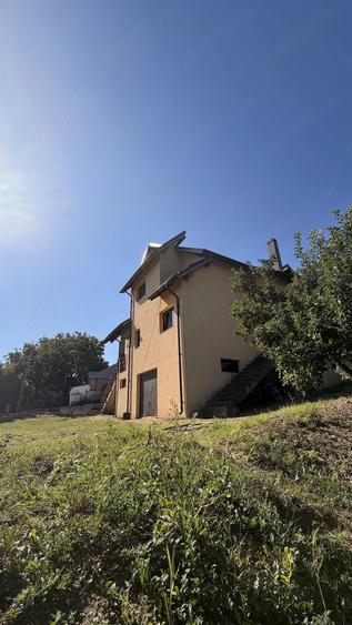 Casă cu Teren 1289 Mp în Luizi-Călugăra