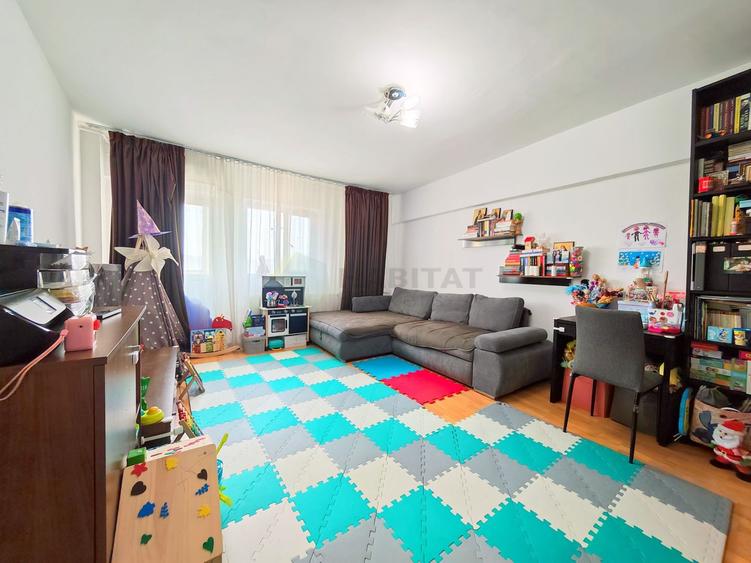 Apartament cu 2 camere decomandat, mobilat în Basarabia