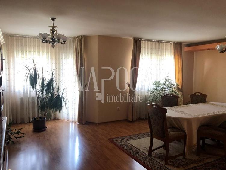 Duplex cu 5 camere cu Canalizare în Mănăștur