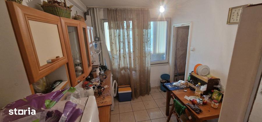 Apartament cu 3 camere în Gara