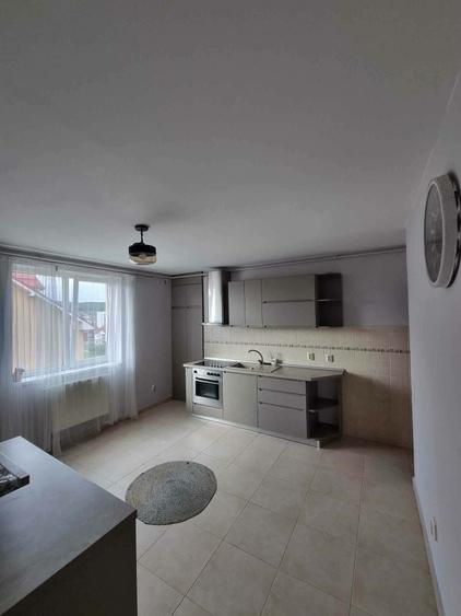 Apartament de inchiriat - 1