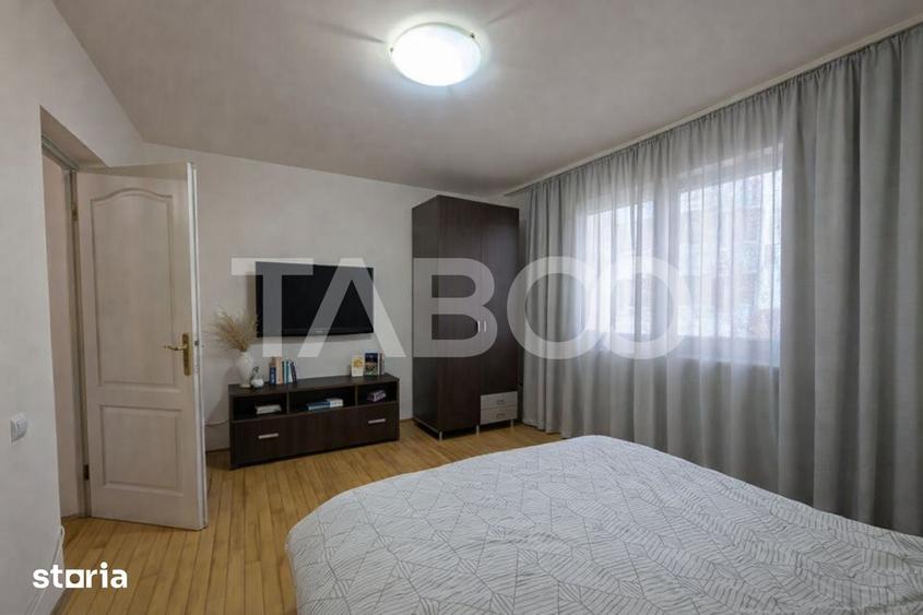 Apartament cu 3 camere semidecomandat în Bună Ziua