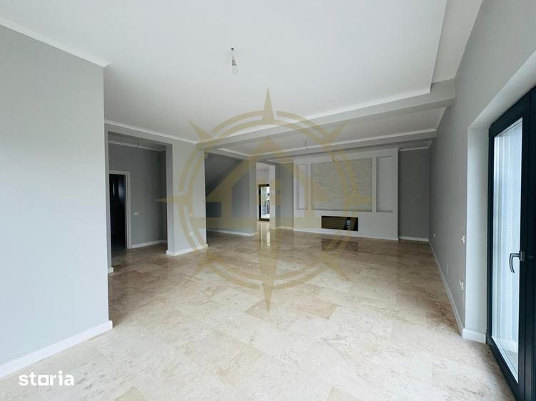 Casă cu 5 camere cu Teren 650 Mp în Crevedia