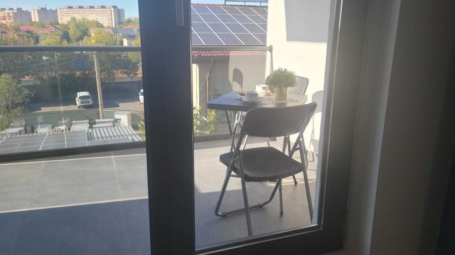 Apartament cu 2 camere decomandat în Central