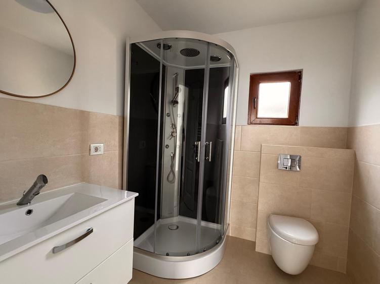 Apartament cu 3 camere în Platoul Izvor