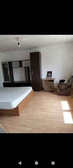 Casă cu 3 camere în Vulpești