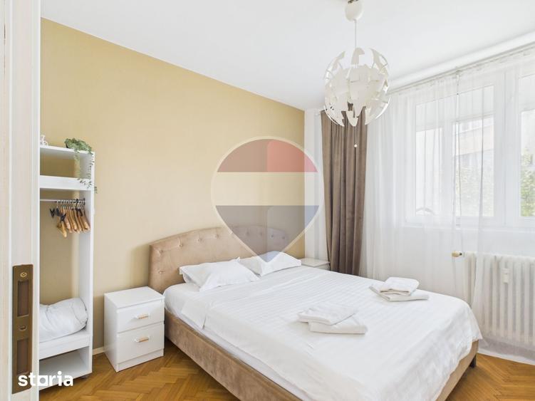 Apartament cu 3 camere în Tei