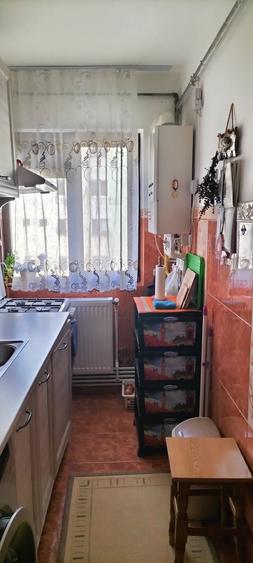 Apartament de vanzare - 4