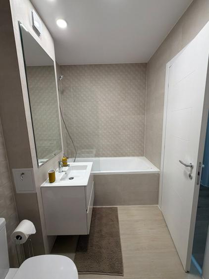 Apartament cu 2 camere decomandat în Theodor Pallady
