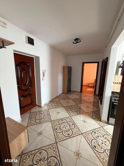 Apartament cu 2 camere decomandat în Progresul